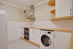 Kitchen- click for photo gallery